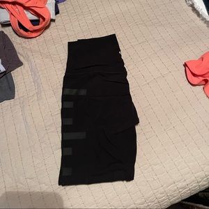 Lululemon leggings size 8